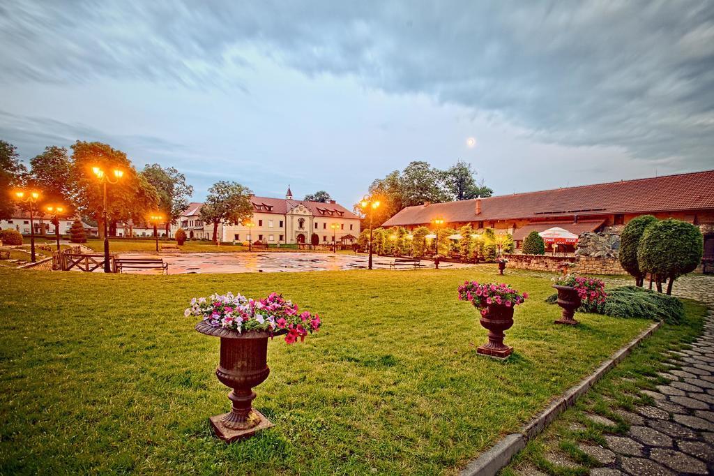 Hotel Na Podzamczu Tarnowskie Góry Exterior foto