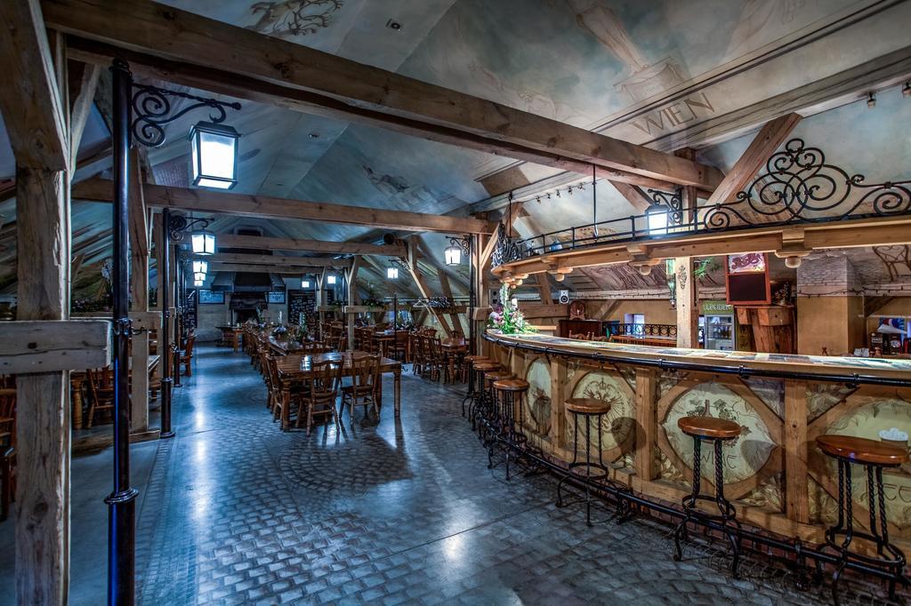 Hotel Na Podzamczu Tarnowskie Góry Exterior foto